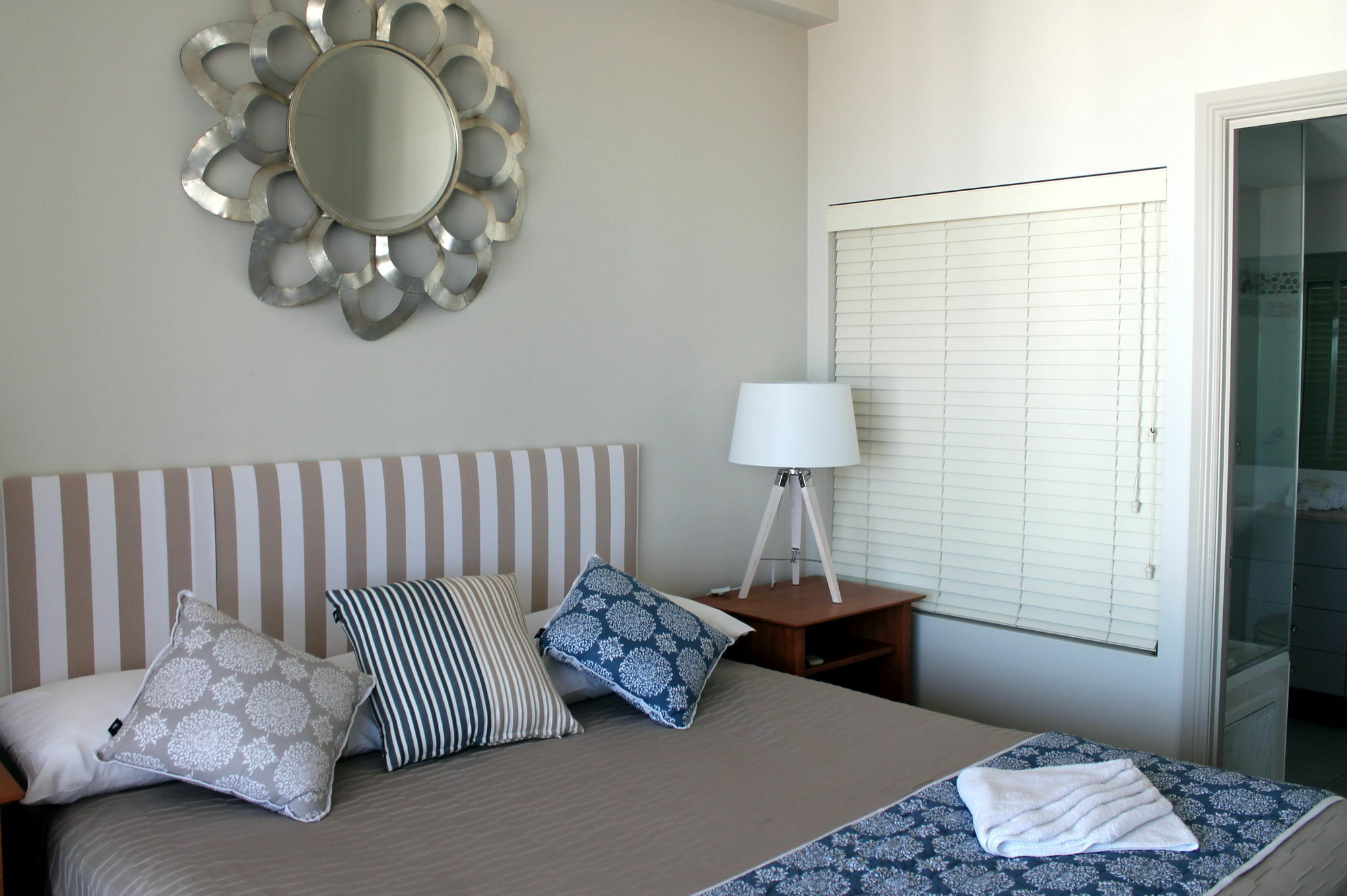 קלונדרה Mariners Resort Kings Beach מראה חיצוני תמונה