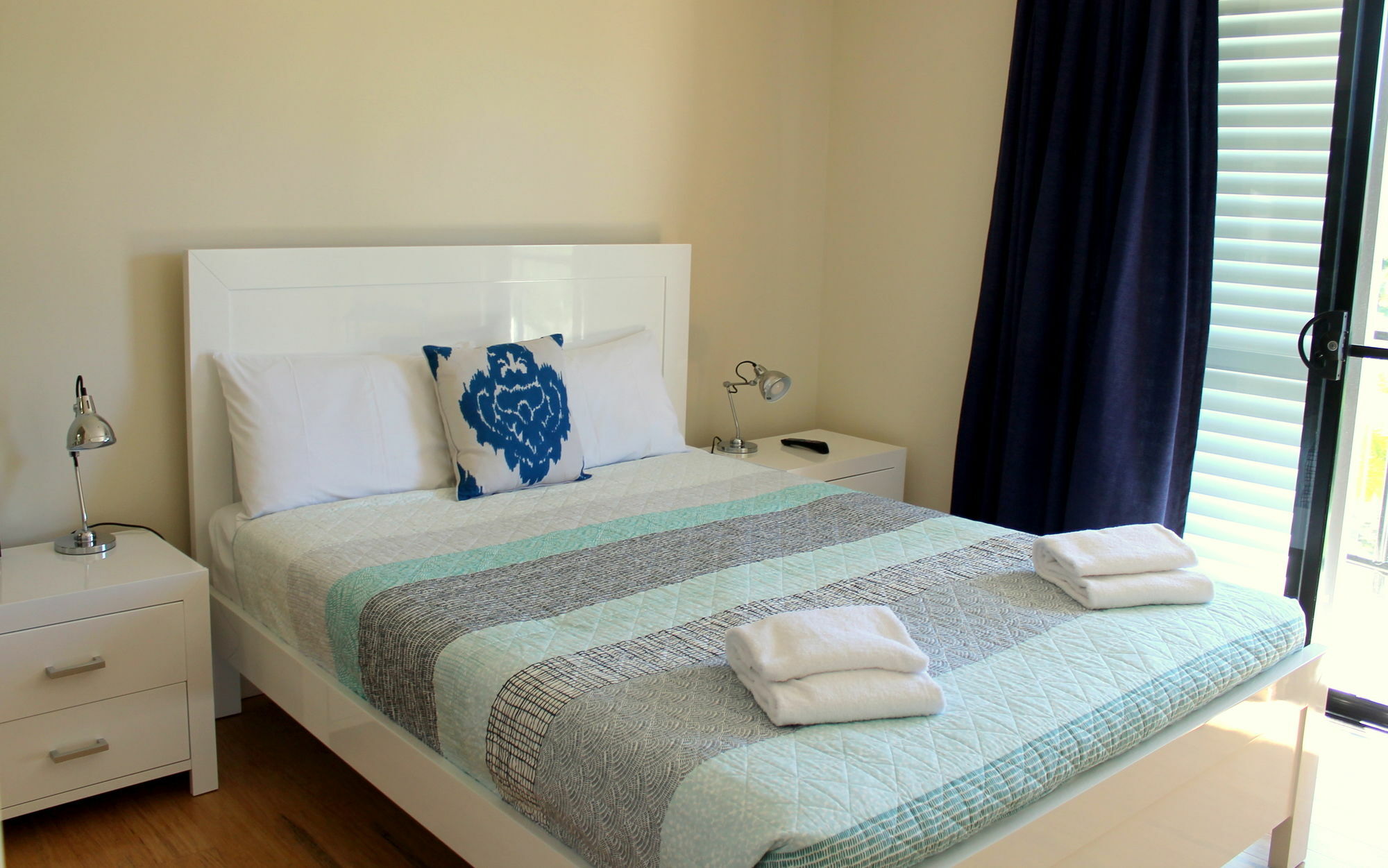 קלונדרה Mariners Resort Kings Beach מראה חיצוני תמונה
