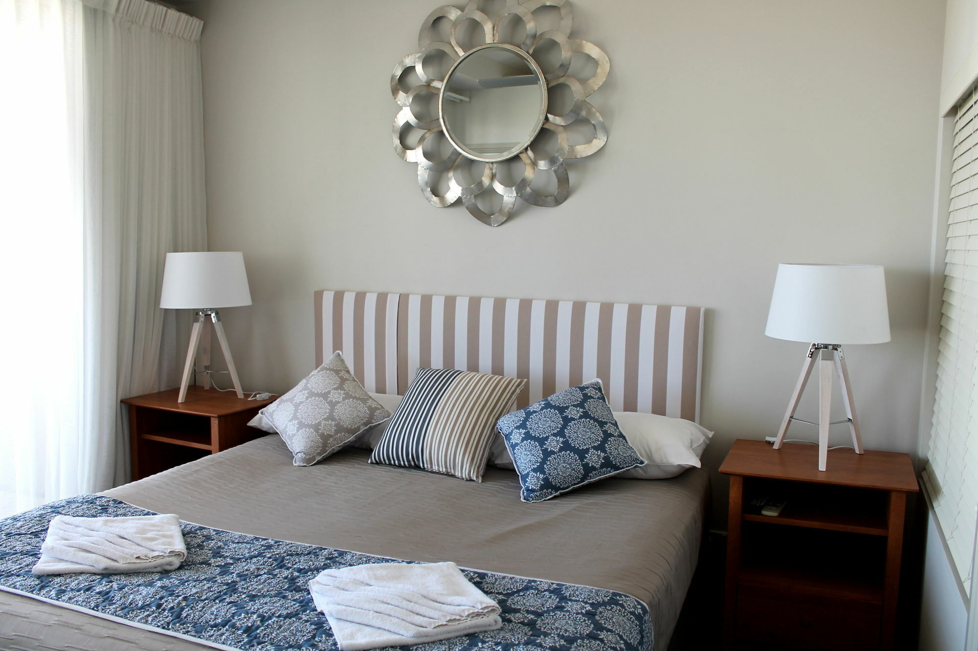 קלונדרה Mariners Resort Kings Beach מראה חיצוני תמונה